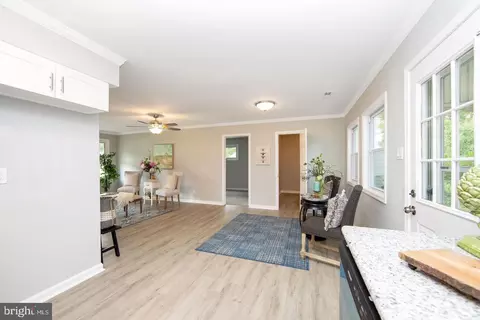 Entry Way - 105 Ramble Rd, Cherry Hill, NJ 08034 photo 5 of 6