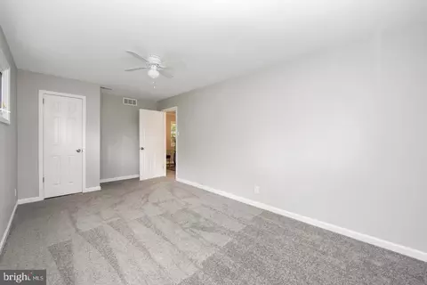 Entry Way - 105 Ramble Rd, Cherry Hill, NJ 08034 photo 6 of 6