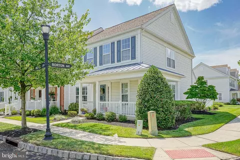 65 Alyce Ln, Voorhees, NJ 08043