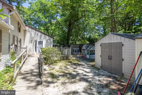 Exterior - 89 E 9th Ave, Pine Hill, NJ 08021 photo 3 of 5