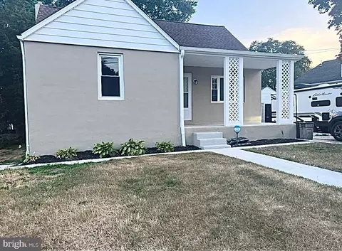 708 Station Ave, Glendora, NJ 08029