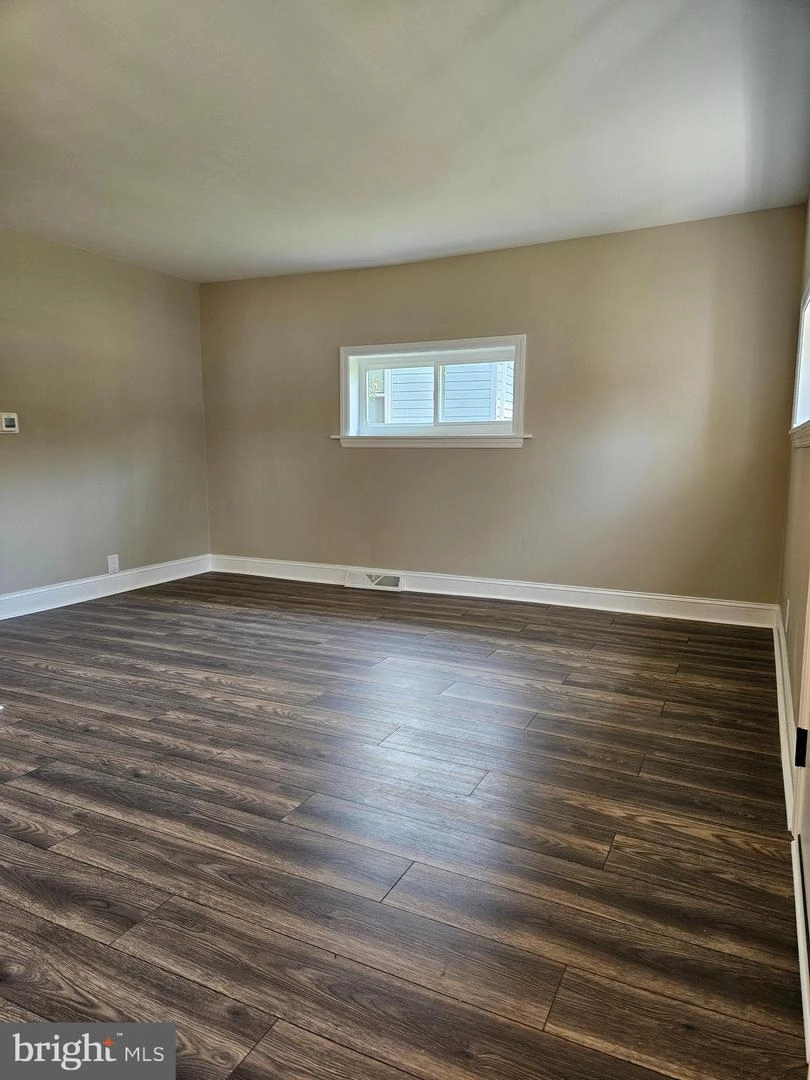 Other - 335 10th Ave, Lindenwold, NJ 08021 photo 4 of 9