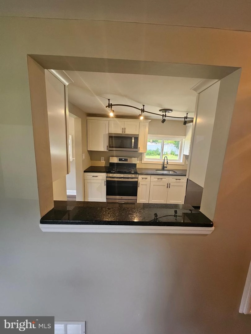 Other - 335 10th Ave, Lindenwold, NJ 08021 photo 1 of 9