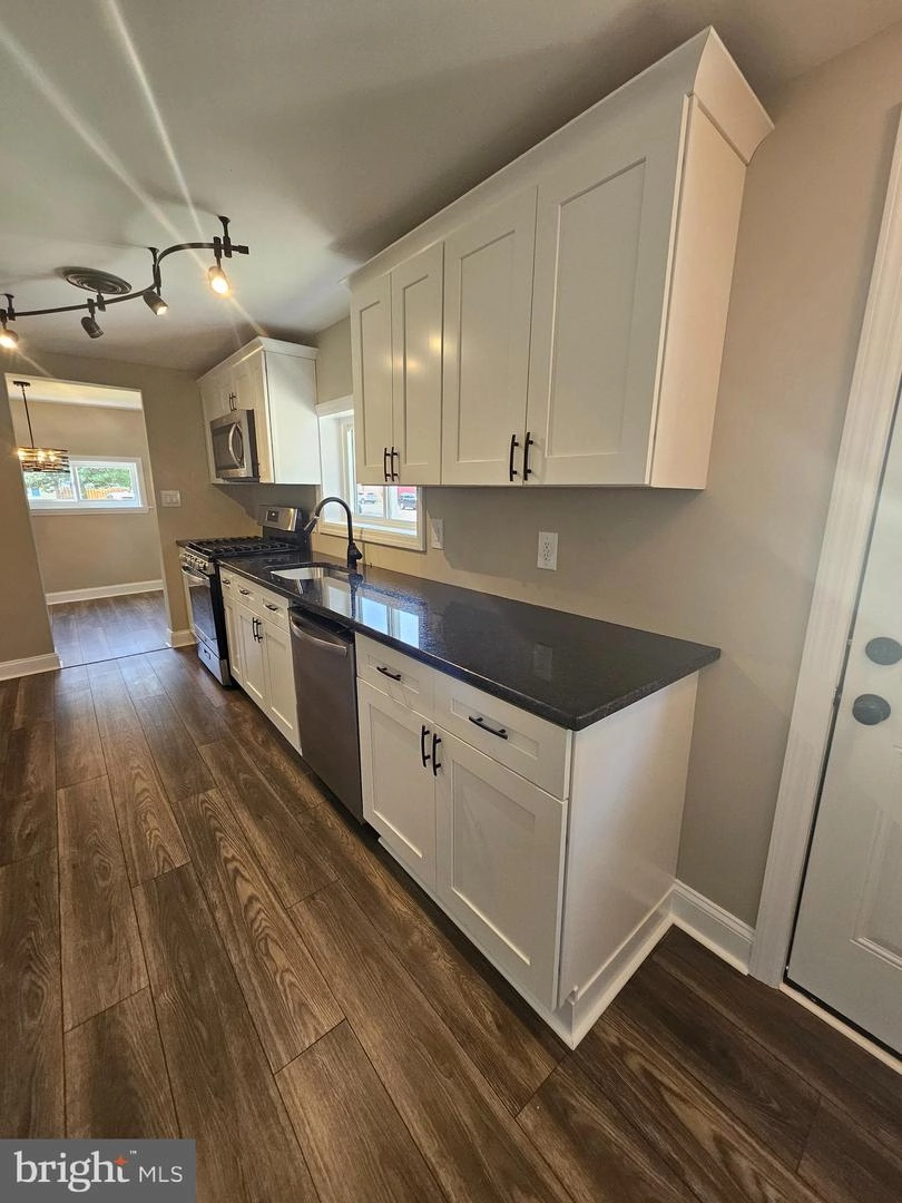 Kitchen - 335 10th Ave, Lindenwold, NJ 08021 photo 1 of 2