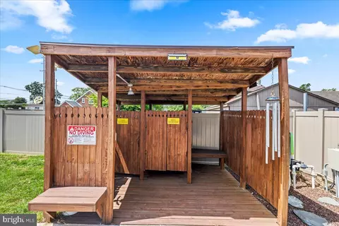 111 Evesham Rd, Runnemede, NJ 08078 photo 34