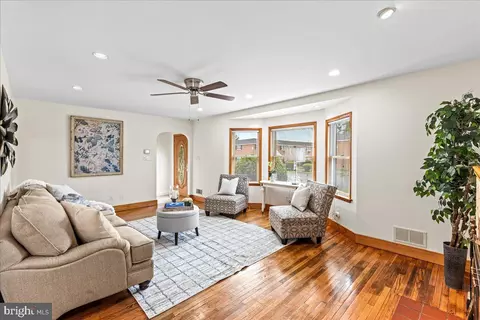 111 Evesham Rd, Runnemede, NJ 08078 photo 7
