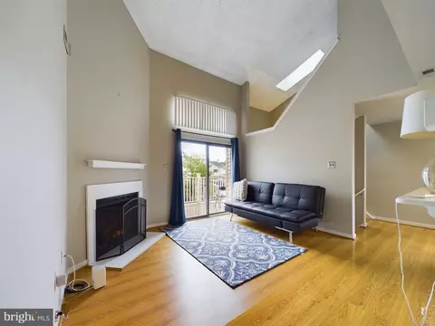 1514 Roberts Way, Voorhees, NJ 08043