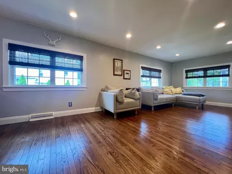 Living - 508 Rhoads Ave, Haddonfield, NJ 08033 photo 2 of 3