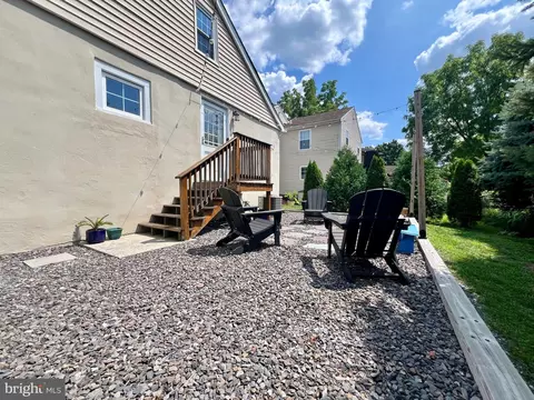 Exterior - 508 Rhoads Ave, Haddonfield, NJ 08033 photo 3 of 4