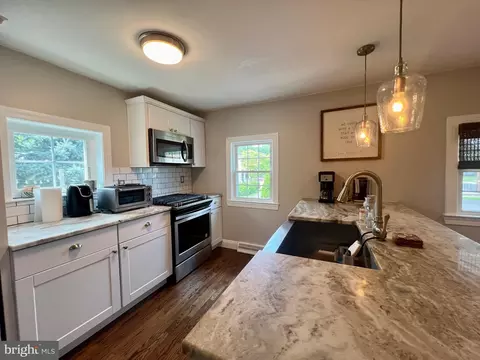 Kitchen - 508 Rhoads Ave, Haddonfield, NJ 08033 photo 3 of 5