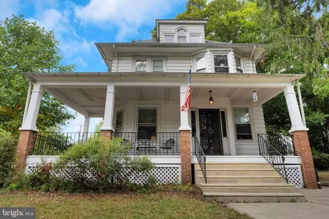 201 E Madison Ave, Collingswood, NJ 08108