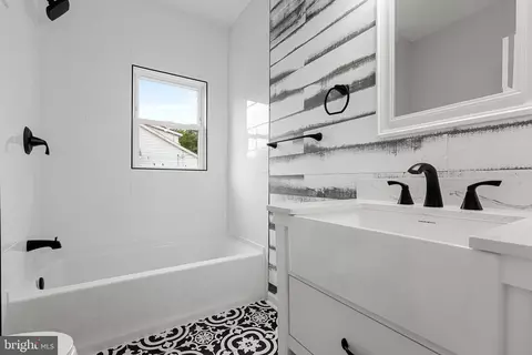 Bath - 57 Watson Blvd, Clementon, NJ 08021 photo 1 of 2