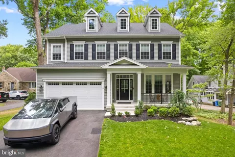 1110 Warren Ave, Cherry Hill, NJ 08002