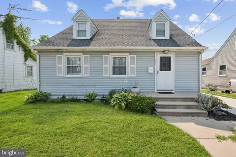541 N Oakland Ave, Runnemede, NJ 08078