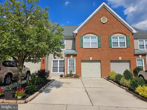 10 La Costa, Blackwood, NJ 08012