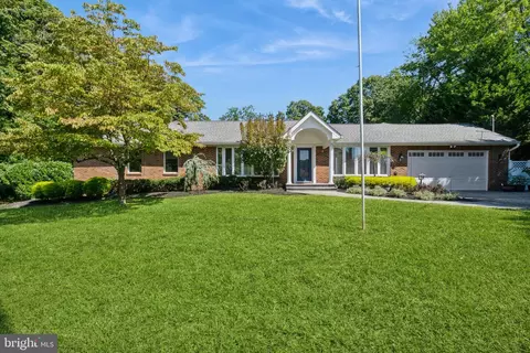 2 Blue Jay Ter, Voorhees, NJ 08043