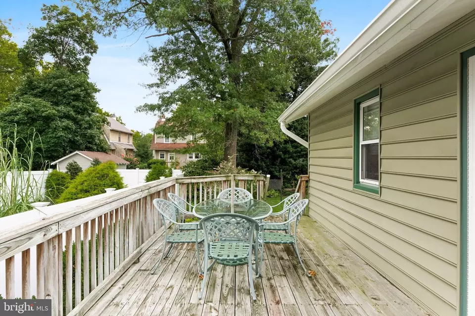 Exterior - 6916 Collins Ave, Pennsauken, NJ 08109 photo 5 of 7