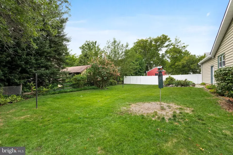 Exterior - 6916 Collins Ave, Pennsauken, NJ 08109 photo 7 of 7