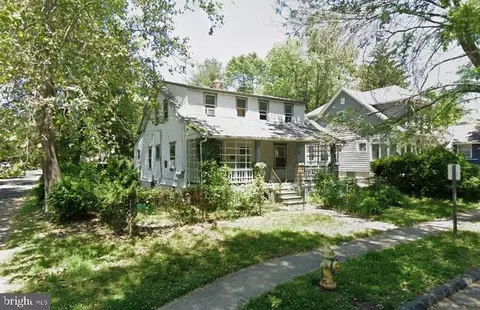 101 Jefferson Ave, Stratford, NJ 08084
