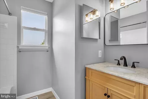 Bath - 6 Redbud Dr, Sicklerville, NJ 08081 photo 1 of 2