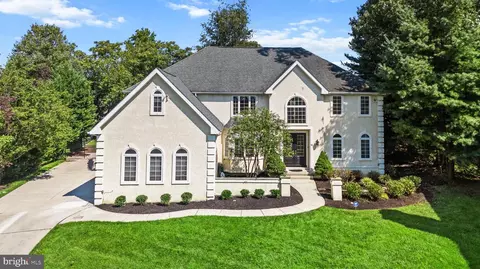 14 Collage Ct, Cherry Hill, NJ 08003