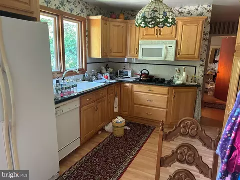 75 Jackson Rd, Berlin, NJ 08009 photo 20
