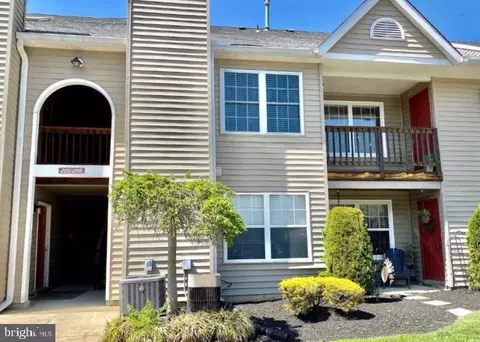 206 Ashley Run, Voorhees, NJ 08043