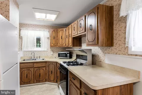 Kitchen - 26 State Ave, Lindenwold, NJ 08021 photo 1 of 4