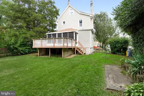 Exterior - 26 State Ave, Lindenwold, NJ 08021 photo 7 of 9
