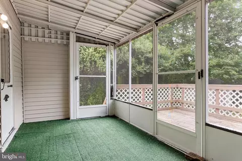 Exterior - 26 State Ave, Lindenwold, NJ 08021 photo 6 of 9