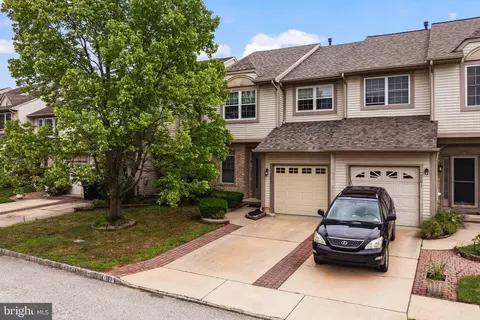 103 Kennedy Ln, Berlin, NJ 08009