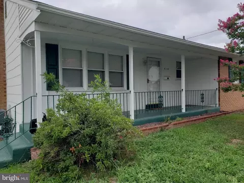 615 W Brooke Ave, Magnolia, NJ 08049