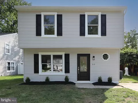 519 Cormorant Dr, Voorhees, NJ 08043