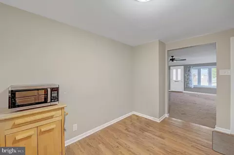 Entry Way - 64 Jackson Rd, Berlin, NJ 08009 photo 4 of 6