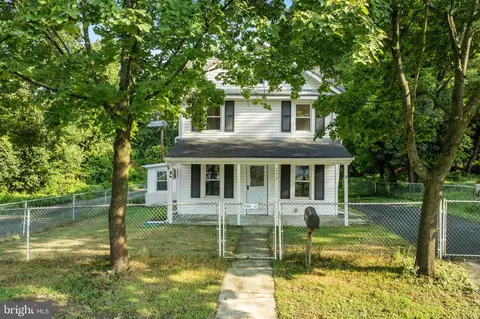 277 W Central Ave, Blackwood, NJ 08012