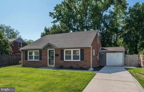 946 Chesterfield Rd, Haddonfield, NJ 08033