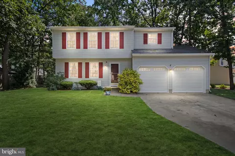 18 Ashland Ave, Sicklerville, NJ 08081
