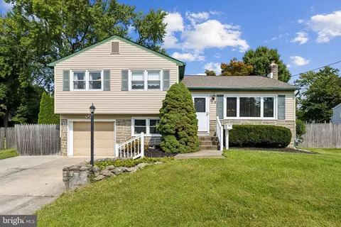 115 Winesap Rd, Cherry Hill, NJ 08003