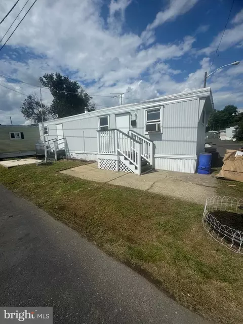 401 Richwood Ave, Gloucester City, NJ 08030