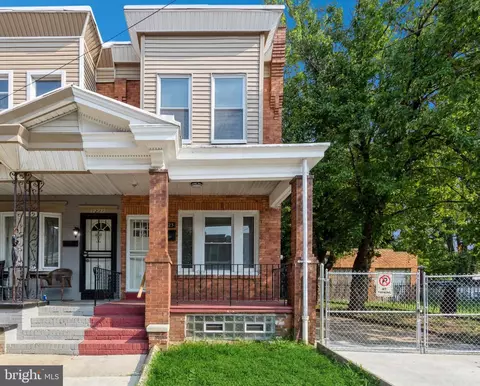 1223 Decatur St, Camden, NJ 08104