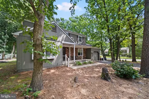 2 Driftwood Way, Gibbsboro, NJ 08026