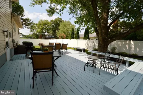 Exterior - 1 Ramsgate Rd, Cherry Hill, NJ 08003 photo 2 of 3