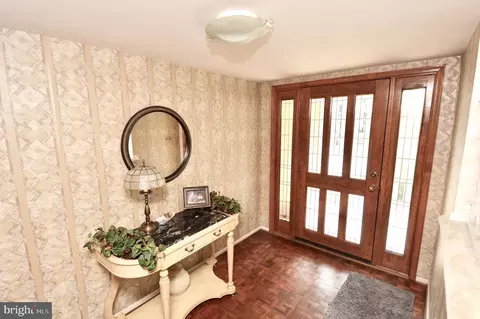 Entry Way - 1 Ramsgate Rd, Cherry Hill, NJ 08003 photo 1 of 1