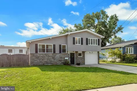 213 3rd Ave, Cherry Hill, NJ 08002