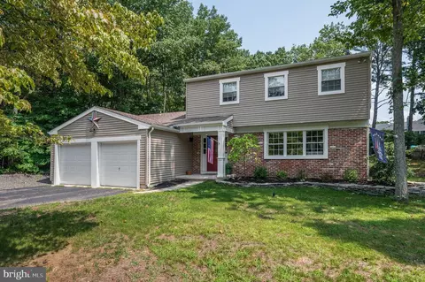 24 Bradford Way, Voorhees, NJ 08043