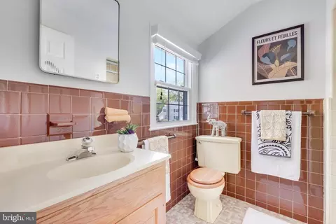 Bath - 1214 Forge Rd, Cherry Hill, NJ 08034 photo 3 of 3