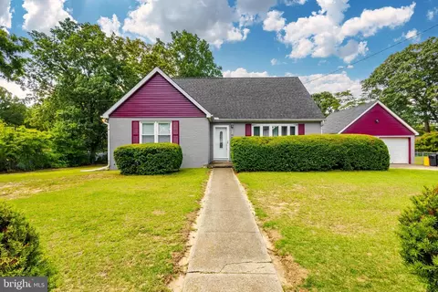66 E 11th Ave, Pine Hill, NJ 08021
