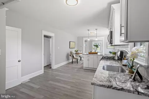 162 E Pine St E, Audubon, NJ 08106 photo 9