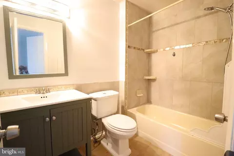 Bath - 821 Walnut Ave, Lindenwold, NJ 08021 photo 2 of 2