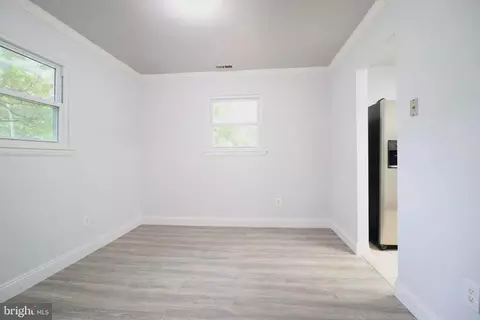 Entry Way - 821 Walnut Ave, Lindenwold, NJ 08021 photo 1 of 3